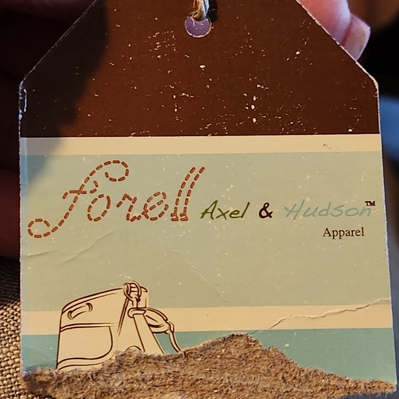 NWT Fore!! Axel & Hudson linen vest Size XS. Colors blue & light tan - Picture 10 of 10